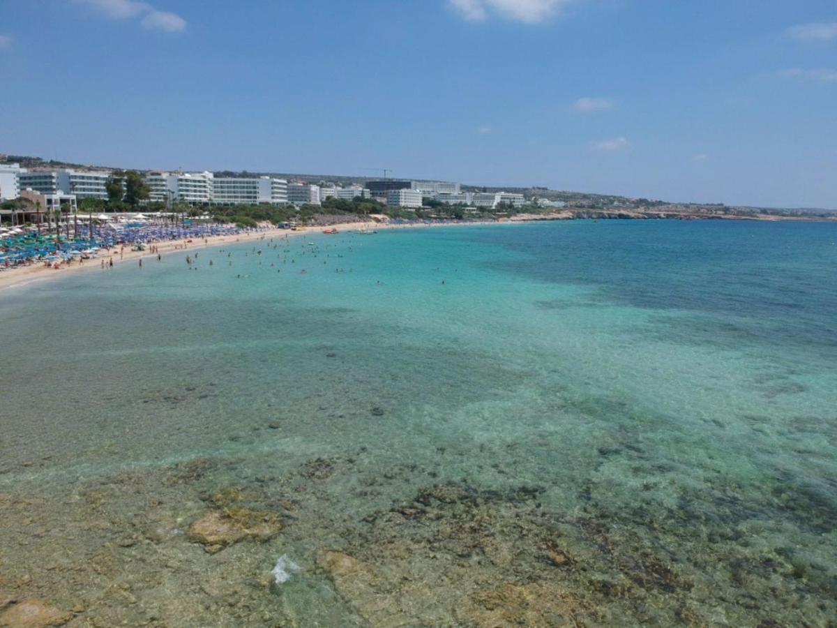 Karousos Beach Rooms 아이아 나파 외부 사진